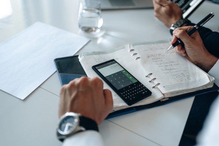 Read more about the article Por que solicitar um crédito empresarial? Conheça as vantagens!